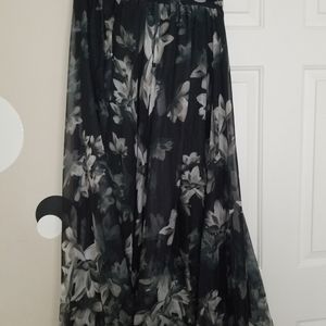 Maxi skirt